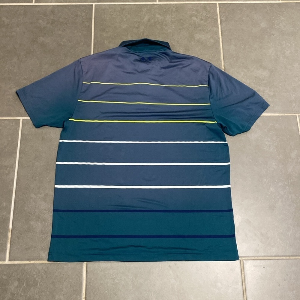 Under Armour polo. Size Large. - Picture 4 of 4